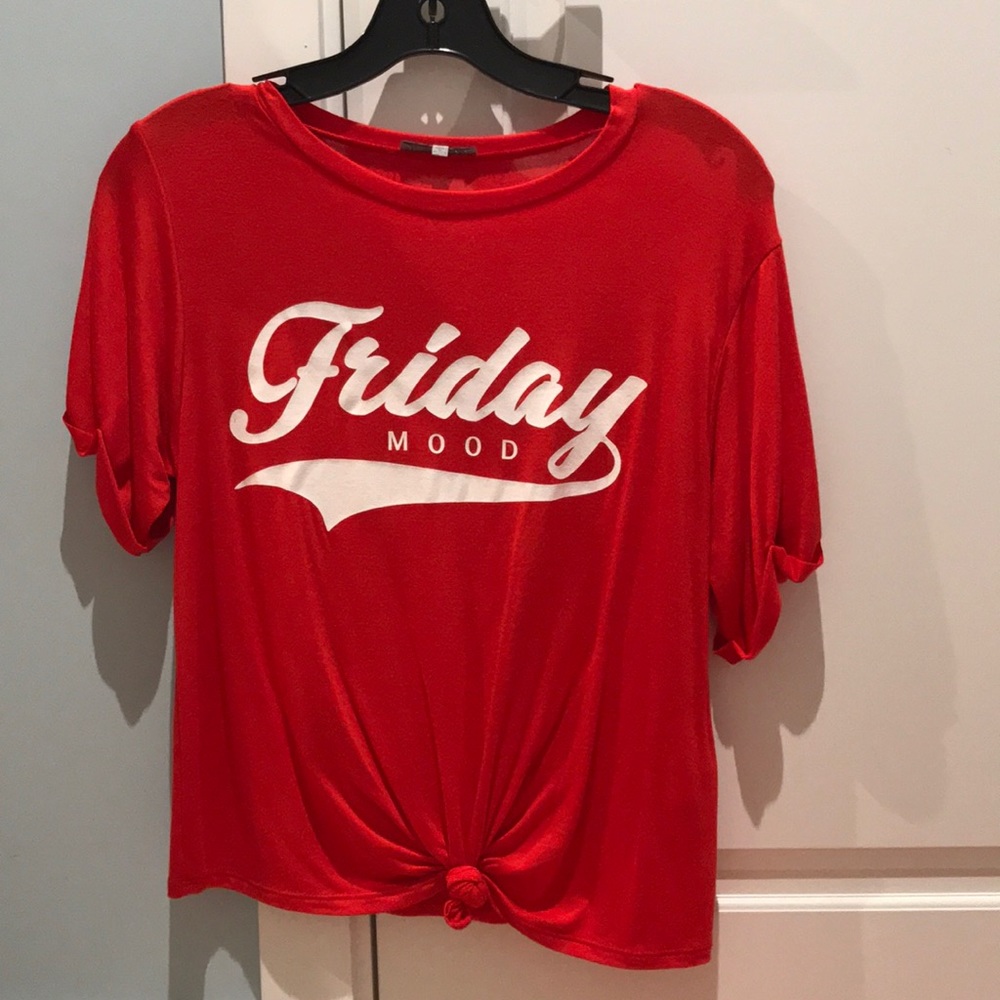 Loose and comfy shirt, it’s been barely worn